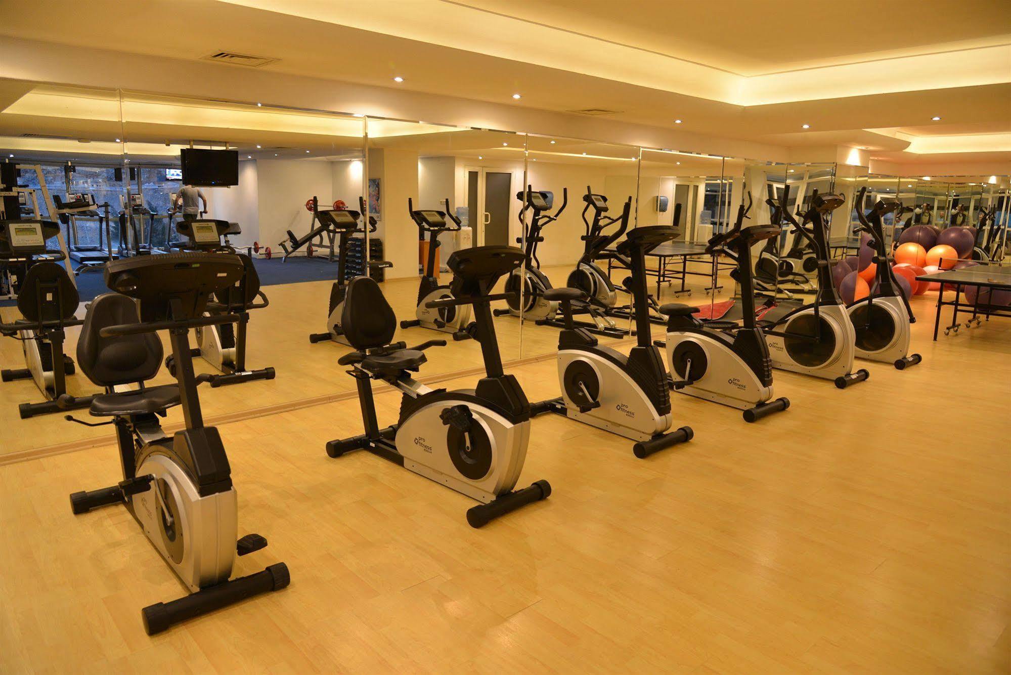 Anemon Grand Manisa Otel Kültér fotó